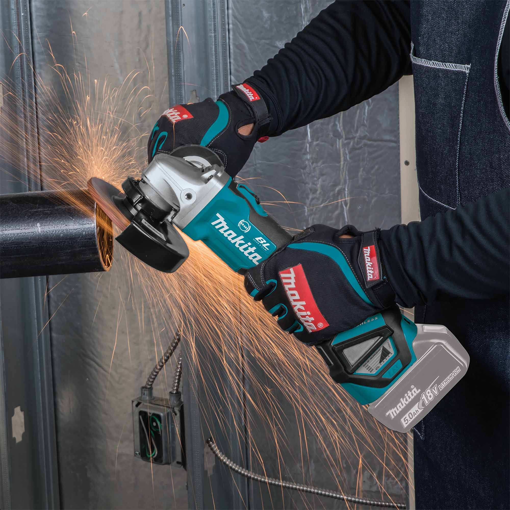 Smerigliatrice Makita DGA513ZJ 18V