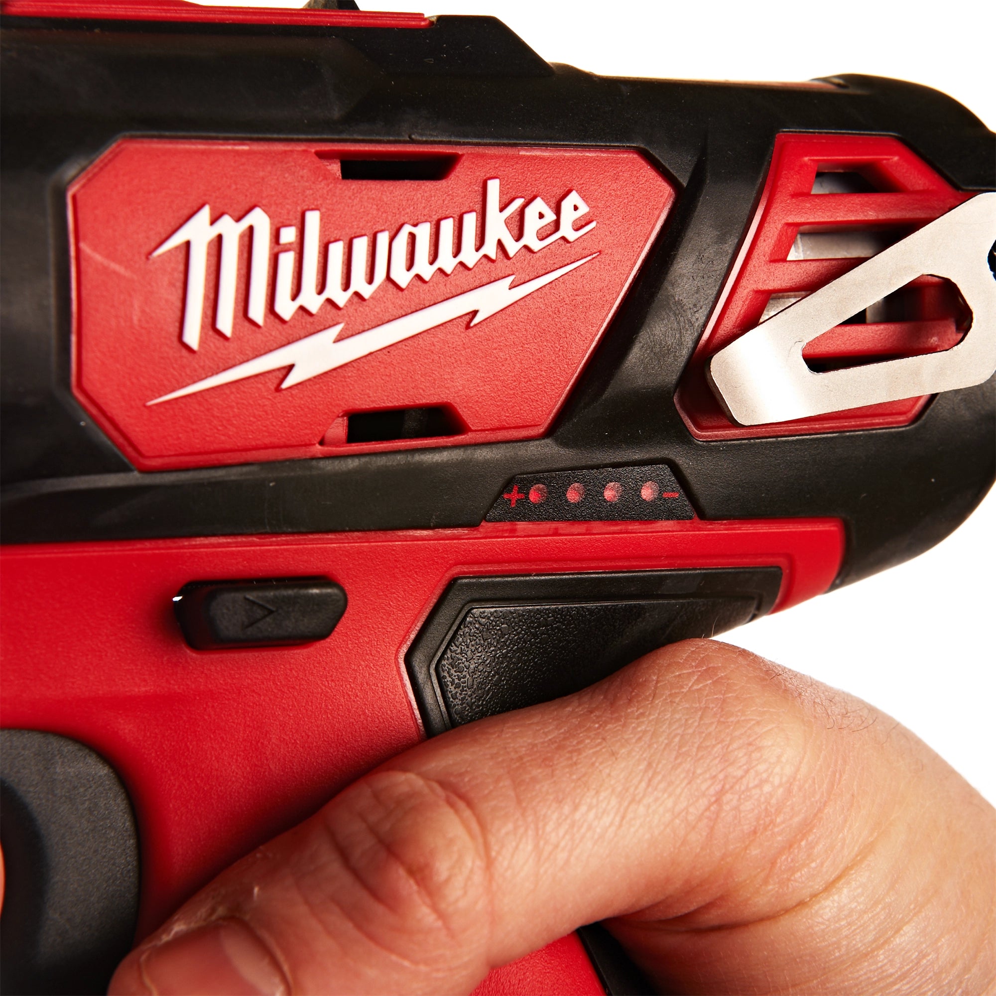 Kit Milwaukee M12 BPP2B-421C 12V 4Ah