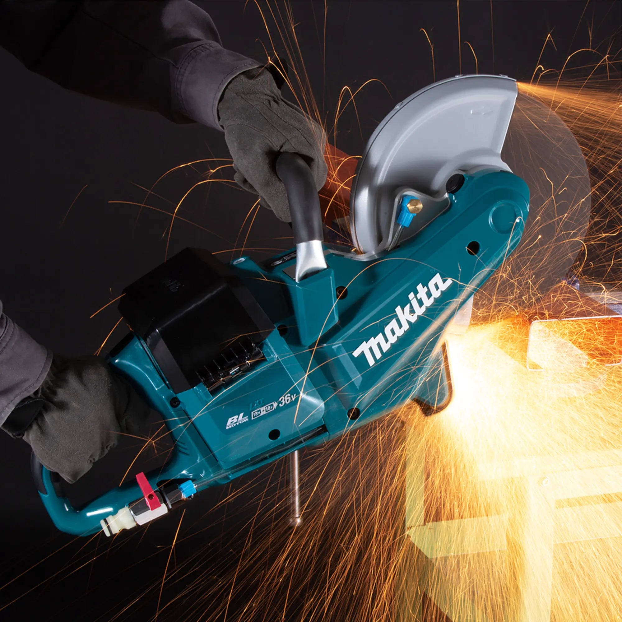 Troncatrice Makita DCE090ZX1 18Vx2