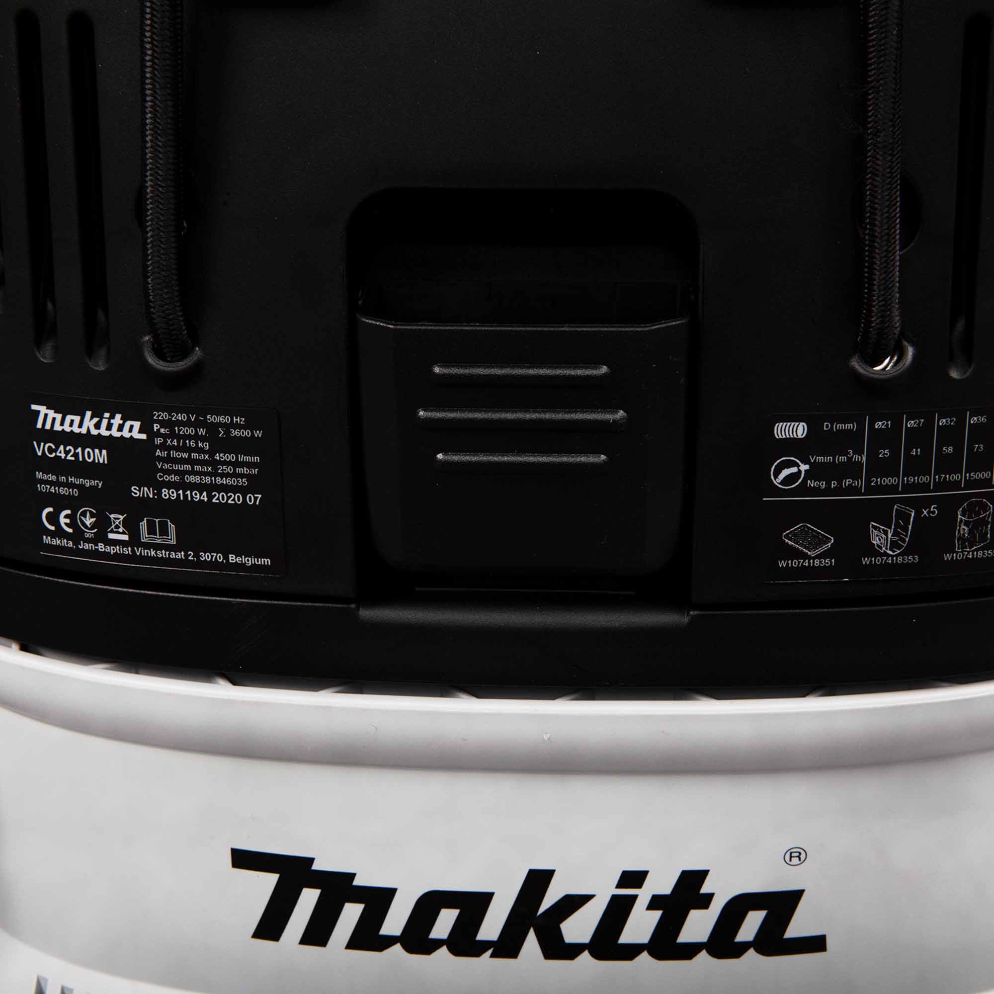 Makita VC4210MX 1200W ASPIRATEUR