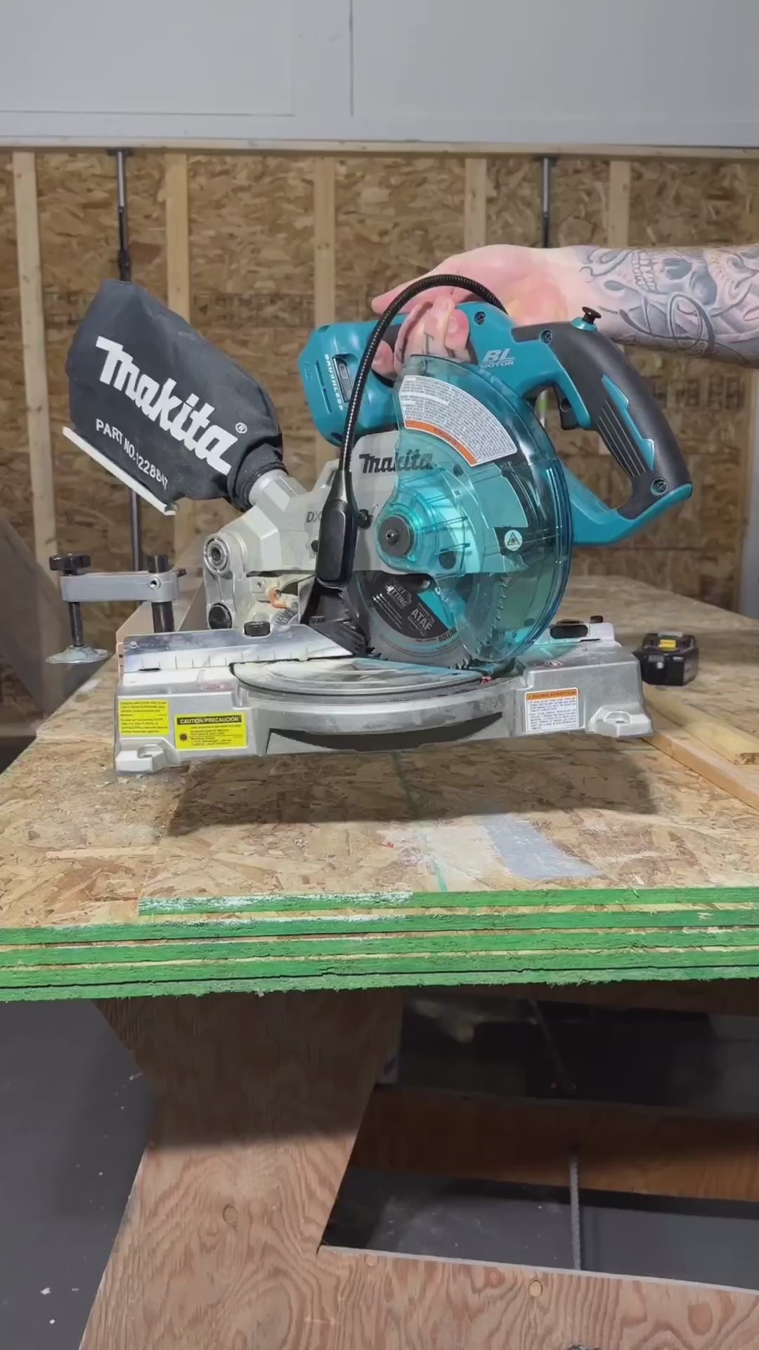 Troncatrice Makita DLS600Z 18V